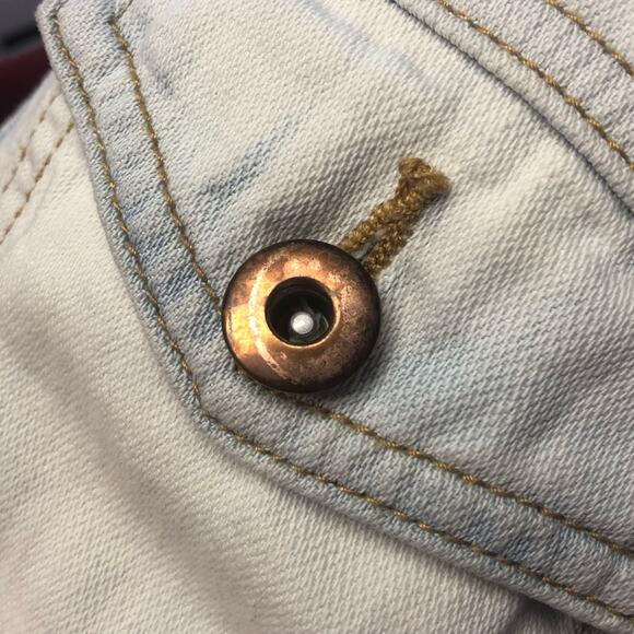 Forever 21 F21 Blue White Light Wash Distressed Jean Jacket Size Small - Picture 13 of 14